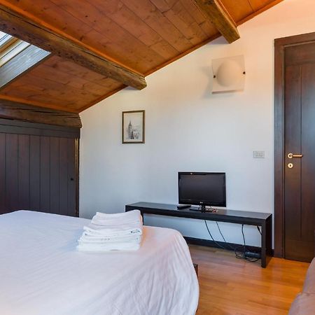 Central Apartment Behind The Arena Verona Buitenkant foto