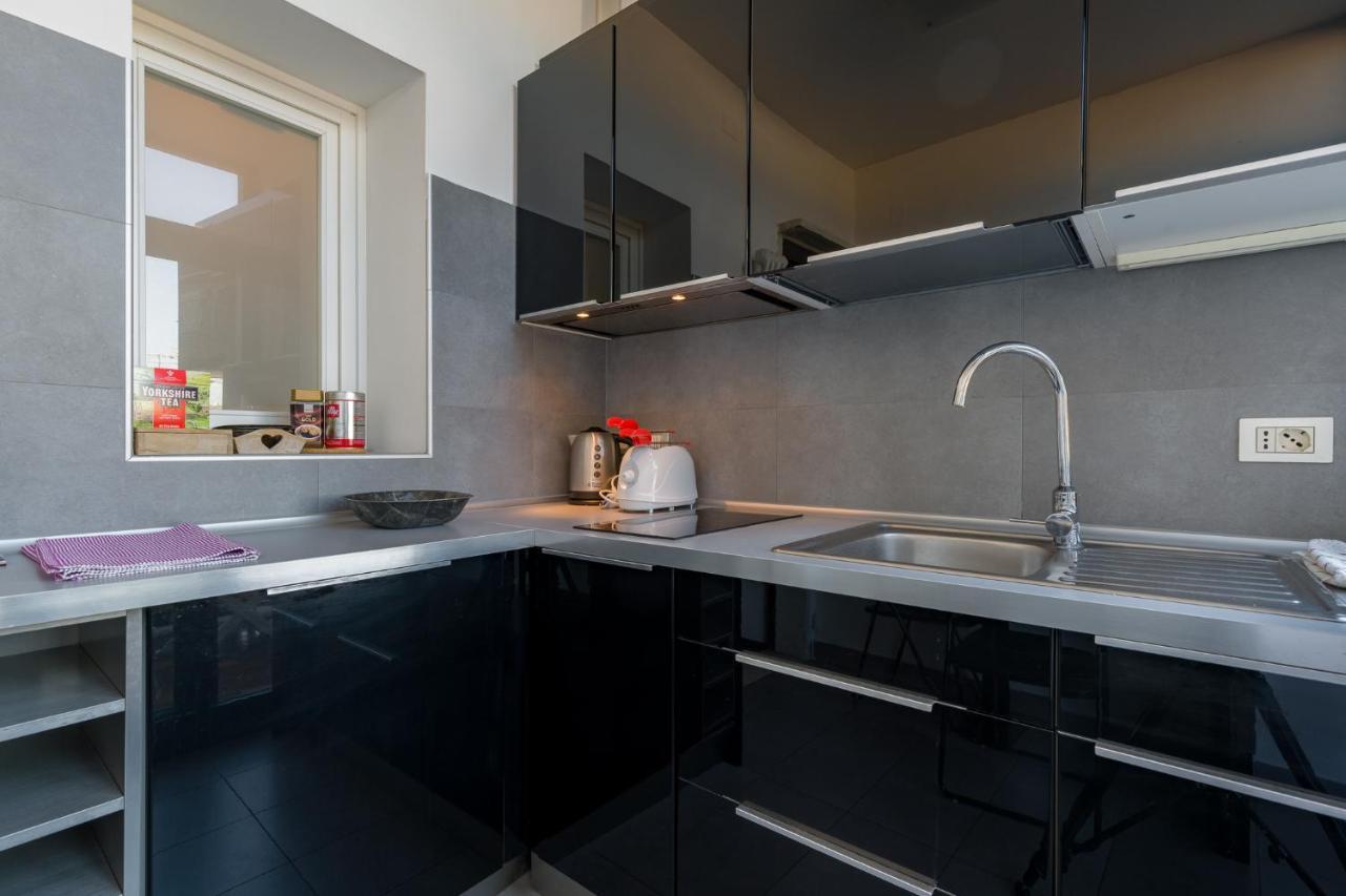 Central Apartment Behind The Arena Verona Buitenkant foto